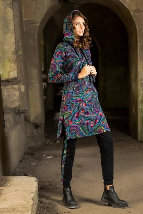 spodnie-czarne-z-lampasami-i-bluzka-n-mankietami-i-długa-bluza--BLOOM-vippi-design.jpg