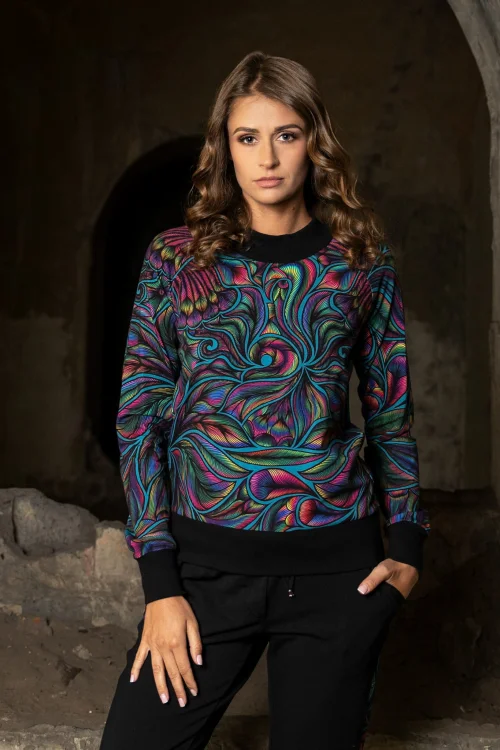spodnie-czarne-z-lampasami-i-bluzka-sportowa--BLOOM-vippi-design-5.jpg