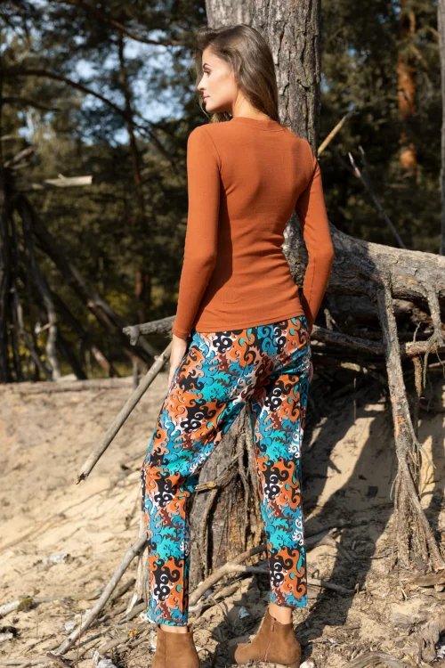 bluzka-ribb-camelowa-BASIC-i-spodnie-FLOW-vippi--design-3.jpg