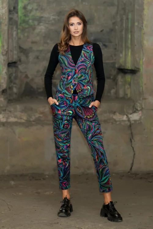 KAMIZELKA-I-SPODNIE-Z-MANKIETAMI--BLOOM-vippi-design.jpg