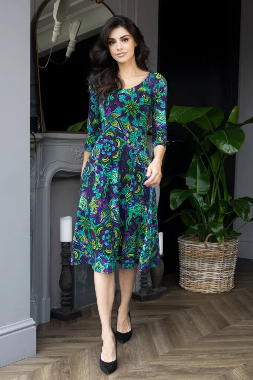 sukeinka--midi-rozkloszowana--LILY-violet-Vippi-design-9.jpg