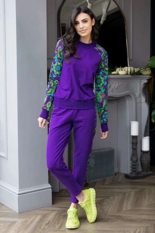 bluzka-sportowa-fioletowa-i-spodnie-z-lampasami-fioletowe--LILY-violet-Vippi-design-3.jpg