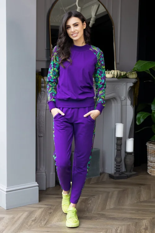 bluzka-sportowa-fioletowa-i-spodnie-z-lampasami-fioletowe--LILY-violet-Vippi-design.jpg