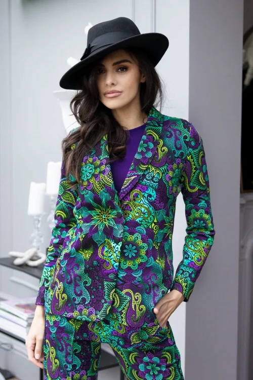 spodnie-w-kant-wąskie-i-bluzka-fiolet-prążęk-kamizelka-i-marynarka--LILY-violet-Vippi-design-13.jpg