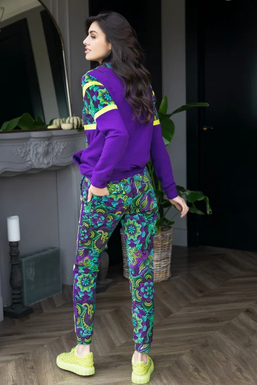 bluza-z-golfem-fioletowa-i-spodnie-kolorowe-z-podwojnym-lampasem-cz--LILY-violet-Vippi-design-22.jpg