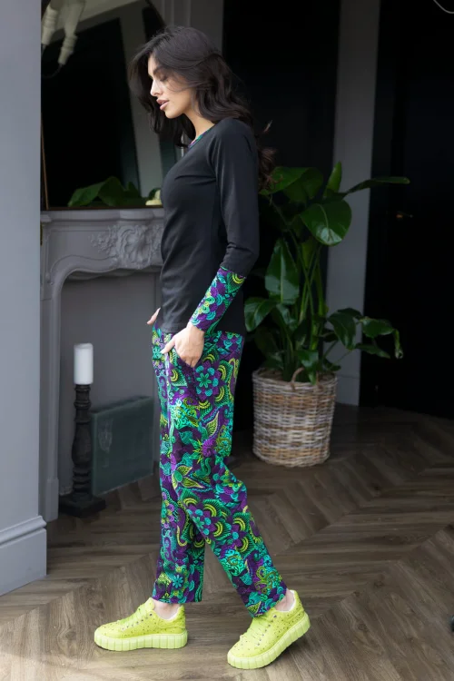 bluzka-czarna-z-mankietami-i-spodnie-zluźne-LILY-violet-Vippi-design-33.jpg