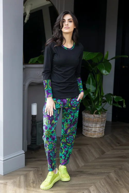 bluzka-czarna-z-mankietami-i-spodnie-zluźne-LILY-violet-Vippi-design-12.jpg