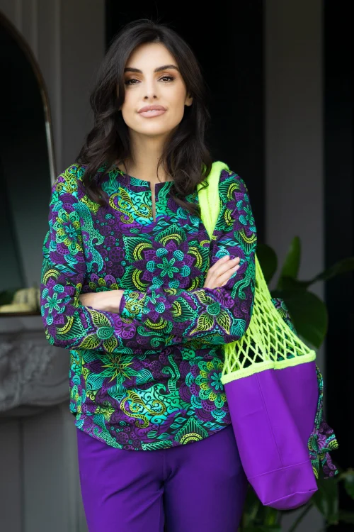 bluzka-luxna-z-pęknięciem-i-spodnie-fiioletowe-wąskie--LILY-violet-Vippi-design-5.jpg