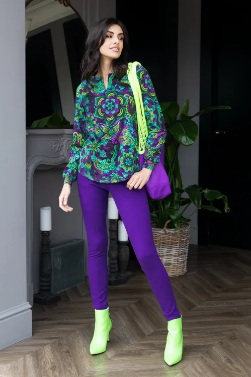 bluzka-luxna-z-pęknięciem-i-spodnie-fiioletowe-wąskie--LILY-violet-Vippi-design-6.jpg