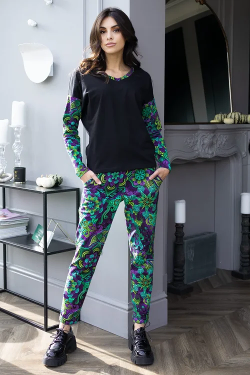 bluzka-trapezowa-czarna-V-LILY-violet-Vippi-design-5.jpg