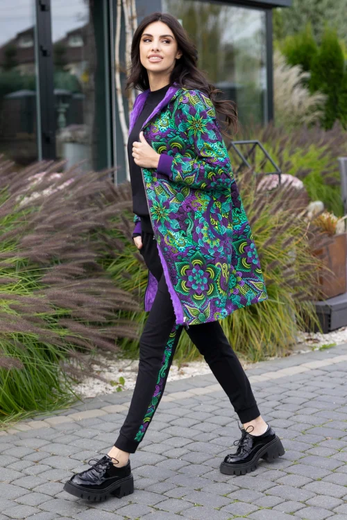 Kurtka--i-spodnie-czarne-z-lampasami--LILY-violet-Vippi-design-4.jpg