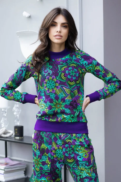 spodnie-bojówki-i-bluzka-sportowa-kolorowa--LILY-violet-Vippi-design-7.jpg