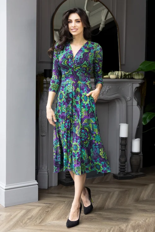 sukeinka-midi-wiskozowa-z-koła-LILY-violet-Vippi-design.jpg