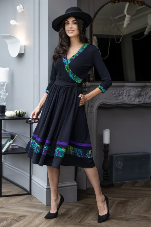 Sukienka-czarna-kopertowa--LILY-violet-Vippi-design-3.jpg