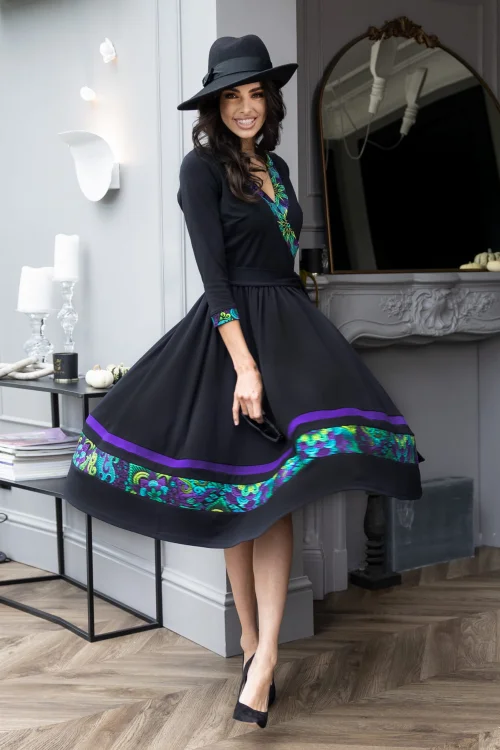 Sukienka-czarna-kopertowa--LILY-violet-Vippi-design-6.jpg