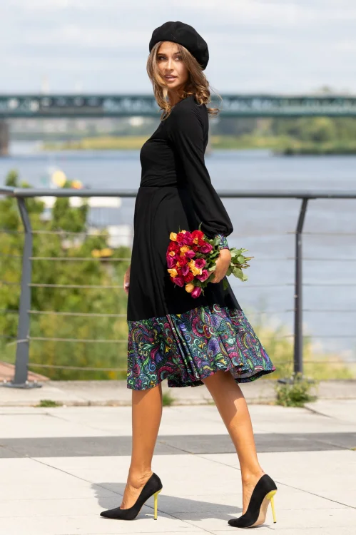 sukienka-czarna-z-wiskozowa-z-koła-FLORAL-vippi-design--4.jpg