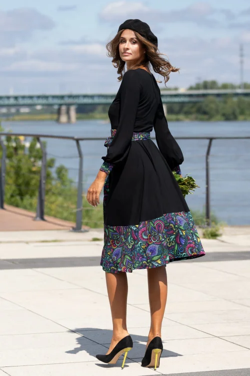 sukienka-czarna-z-wiskozowa-z-koła-FLORAL-vippi-design--10.jpg
