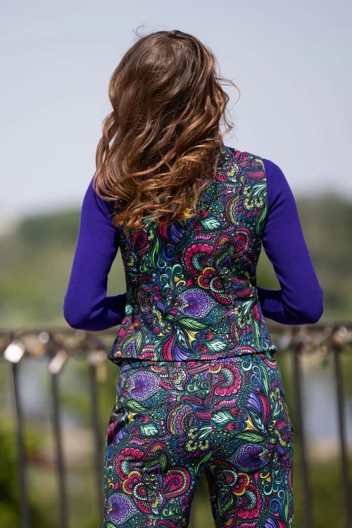 bluzka-fiolet-prążek,-kamizelka,-spodnie-szerokie-w-kant-FLORAL-Vippi-Design-6.jpg