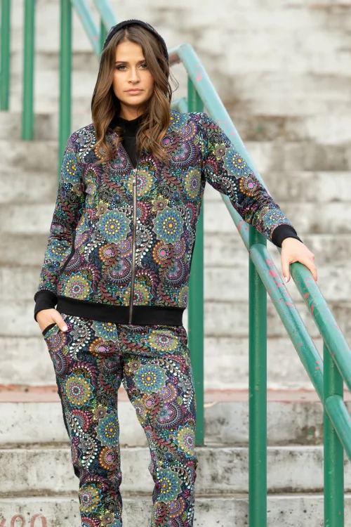 bluza-bomberka-z-kapturem-i-spodnie-z-lampasami-vippidesign-41a.jpg