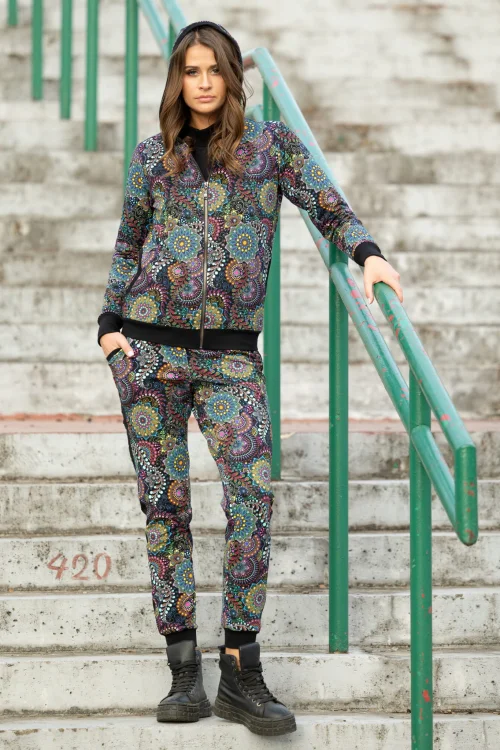 bluza-bomberka-z-kapturem-i-spodnie-z-lampasami-vippidesign-41.jpg