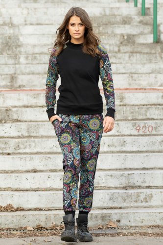bluzka-czarna-sportowa-i-spodnie-z-lampasami-vippidesign-40.jpg