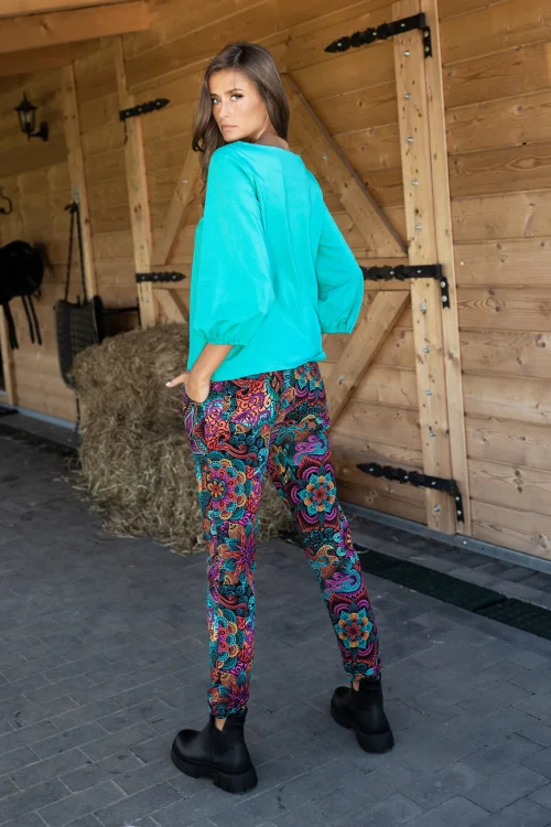 Bluzka-luźna-turkusowa-i-spodnie-z-mankietami-LILY-vippi-design-2.jpg