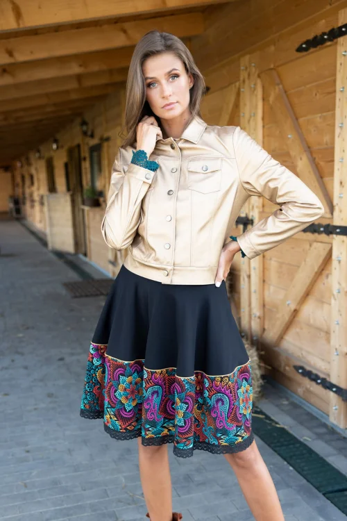 spodnica-mini-rozkloszowana-i-kurtka-złota-LILY-vippi-design-7.jpg