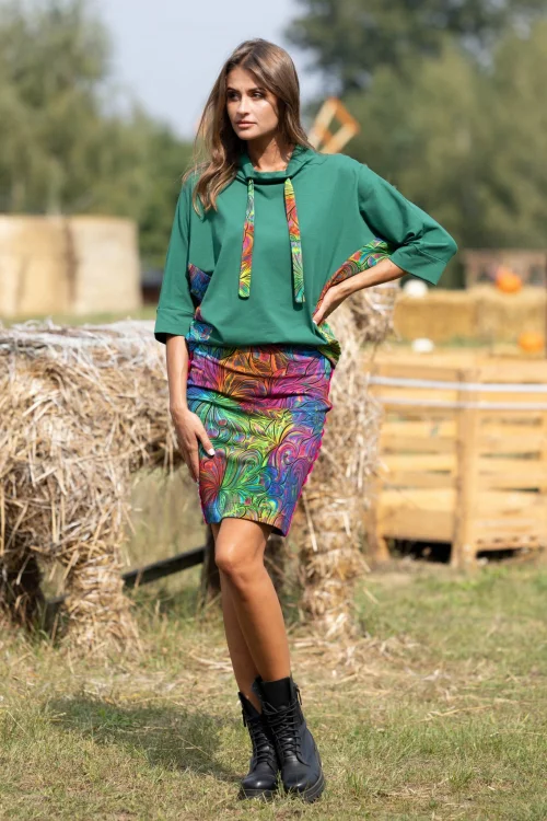 spodnica-z-szydelkowym-lampasem--bluzka-kimonowa-sportowa-zielona-BLOOM-multi-vippi-design-41.jpg