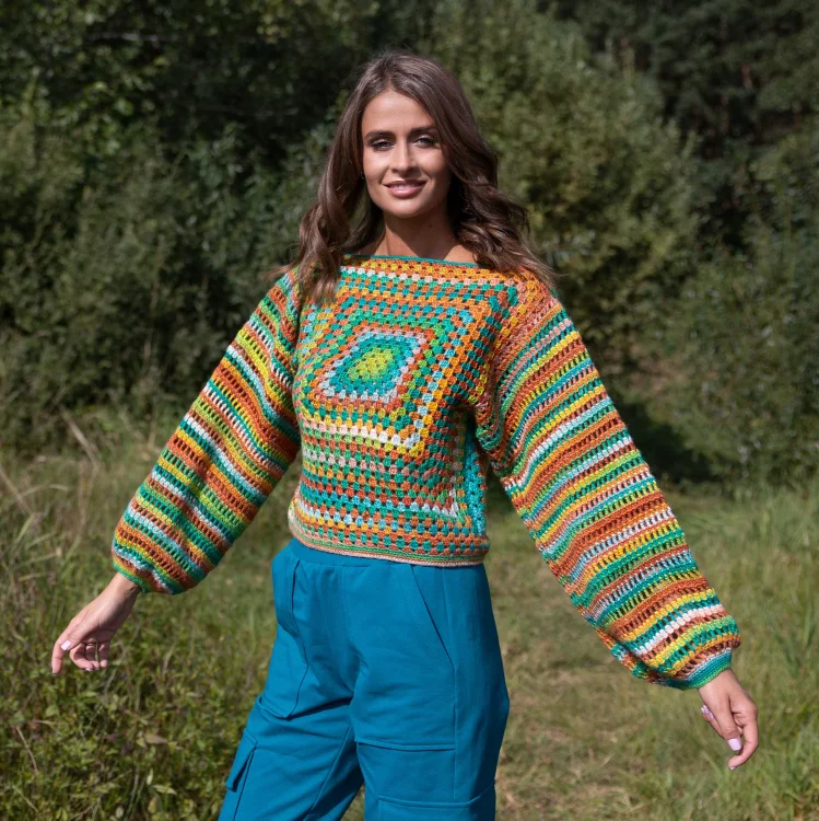 sweter-szydełkowy-zielony-i-błękit--vippi-design-KG-art-4.jpg