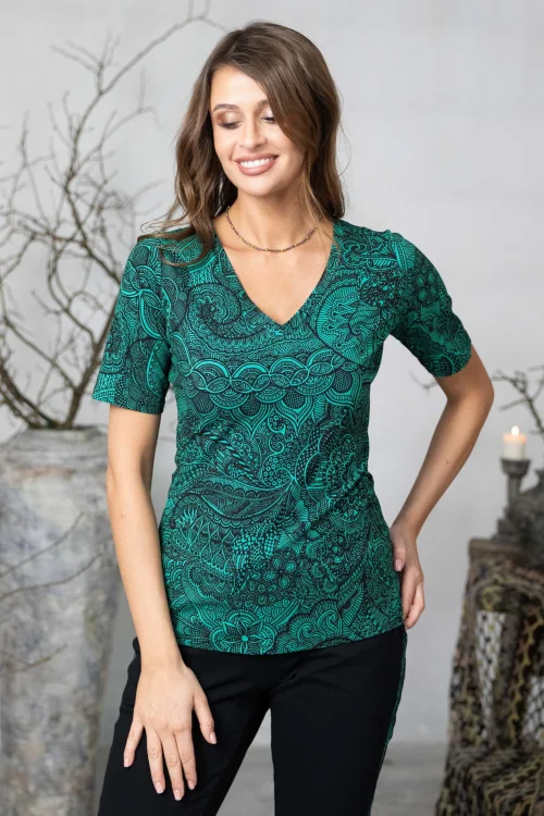 bluzka-krótki-rękaw-dekolt-V-i-spodnie-z-lampasami-AZURE-vippi-design.jpg