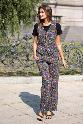 spodnie-w-kant-i-kamizelka-bluzka--SOLAR-vippi-design-5.jpg