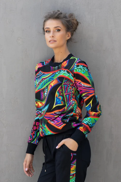 spodnie-z-lampasami-i-bluza-RAVEL-vippi-design-3.jpg