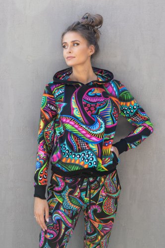 spodnie-z-lampasami-i-bluza-z-kapturem--RAVEL-vippi-design-4.jpg