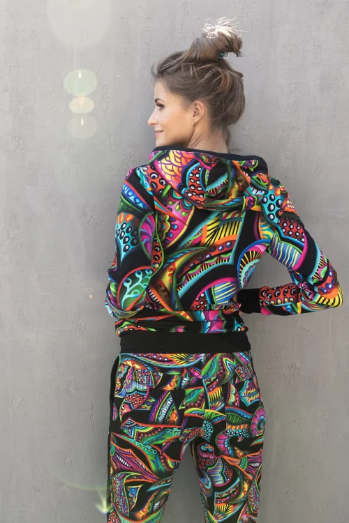 spodnie-z-lampasami-i-bluza-z-kapturem--RAVEL-vippi-design-6.jpg