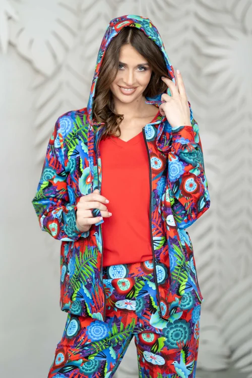 bluzka-kimonowa-czerwona-i-spodnie-luźne-i-bluza-z-kontrą--EDEN-red-VIPPI-DESIGN-5.jpg