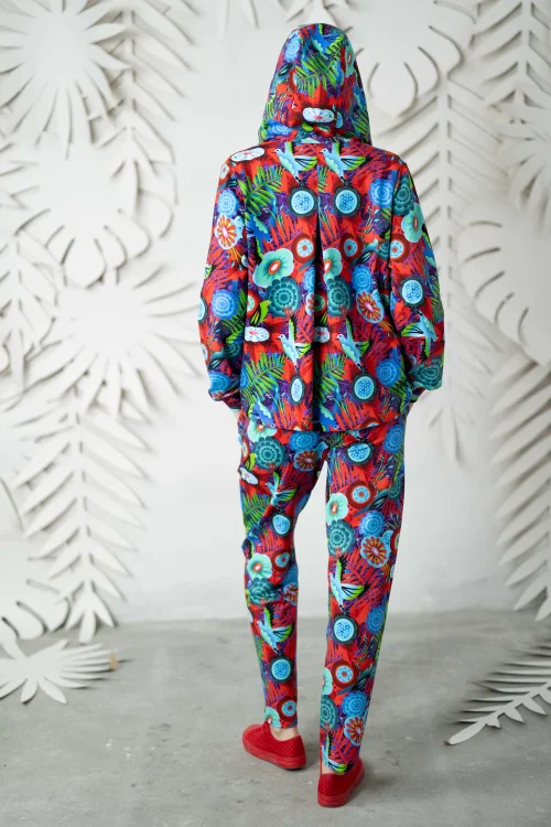 bluzka-kimonowa-czerwona-i-spodnie-luźne-i-bluza-z-kontrą--EDEN-red-VIPPI-DESIGN-8.jpg