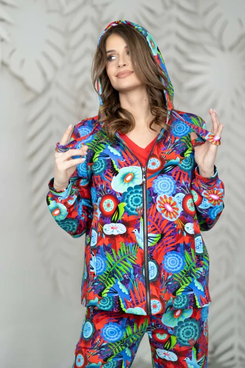 bluzka-kimonowa-czerwona-i-spodnie-luźne-i-bluza-z-kontrą--EDEN-red-VIPPI-DESIGN-10.jpg
