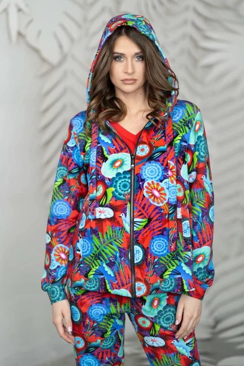 bluzka-kimonowa-czerwona-i-spodnie-luźne-i-bluza-z-kontrą--EDEN-red-VIPPI-DESIGN-11.jpg