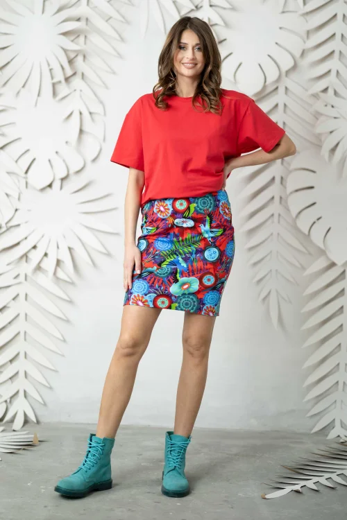 t-shirt-czerwony-UNISEX-i-spodnica-mini-wąska--EDEN-red-VIPPI-DESIGN-9.jpg