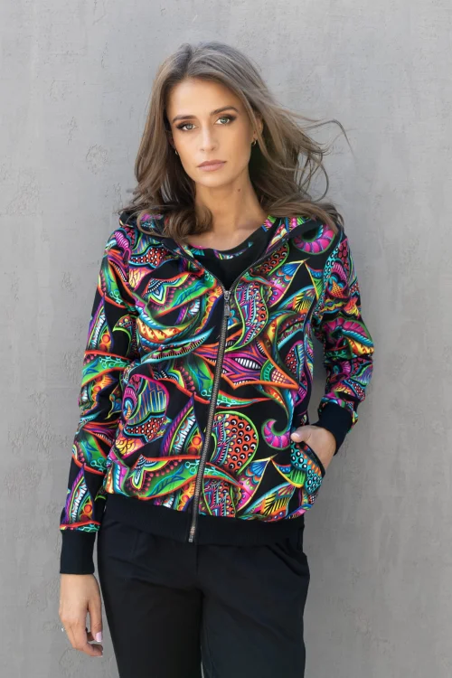 spodnie-czarne-z-mankietami-i-bluza-bomberka-zkapturem--RAVEL-vippi-design-2.jpg