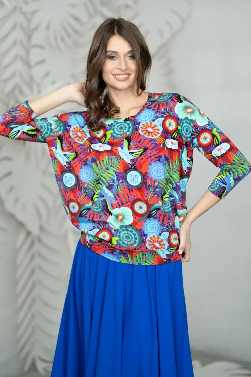 bluzka-wiskozowa-trapezowa-i-spodnica-ze-skosami-chabrowa-EDEN-red-VIPPI-DESIGN.jpg