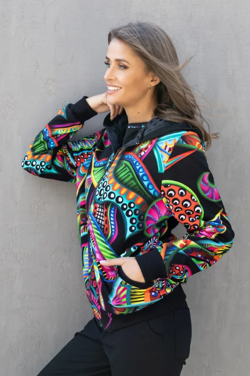 spodnie-czarne-z-mankietami-i-bluza-bomberka-z-kapturem--ocieplana-RAVEL-vippi-design-3.jpg