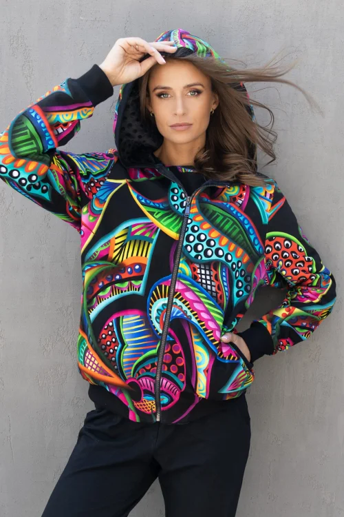 spodnie-czarne-z-mankietami-i-bluza-bomberka-z-kapturem--ocieplana-RAVEL-vippi-design-5.jpg