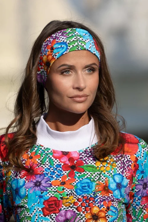 spodnie-z-lampasami-i-krotka-bluza-POPPY-dot-vippi-design-9.jpg