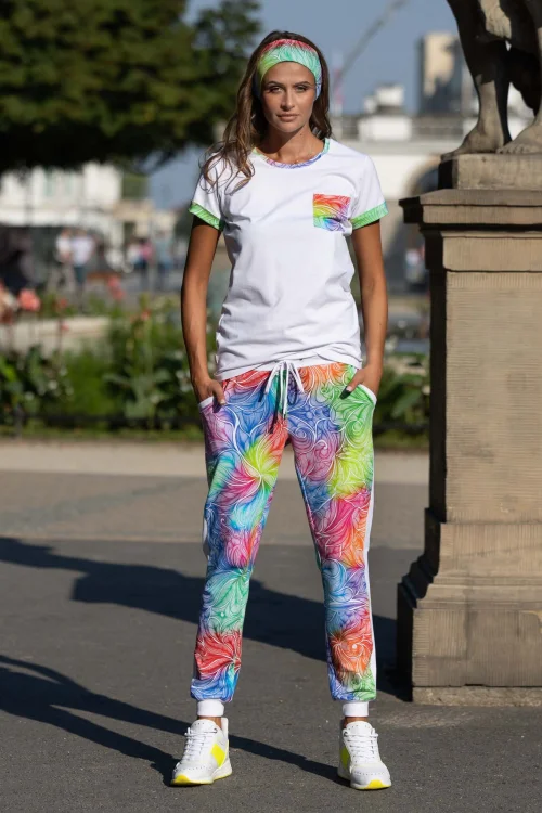 spodenki-z-lampasami-i-bluzka-z-kieszonką-BLOOM-white-vippi-design-3.jpg