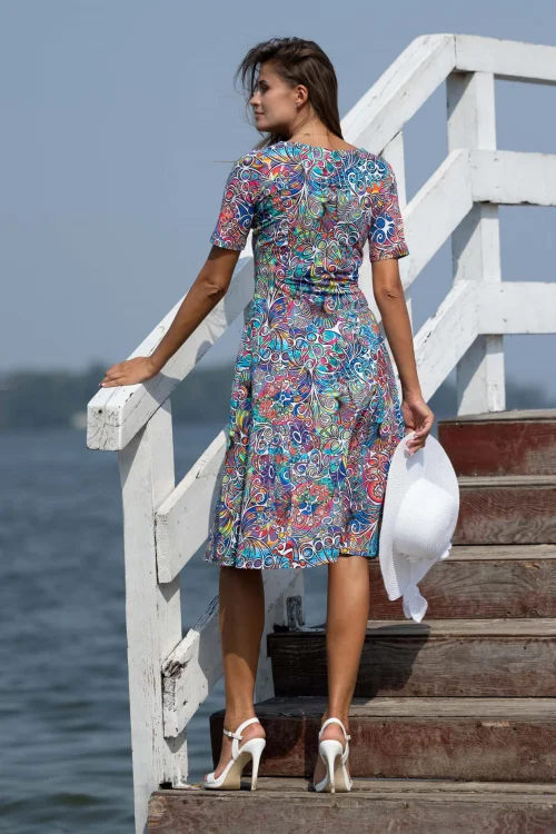 Sukienka-midi-rozkloszowana-Vitraż-vippi-design--4.jpg