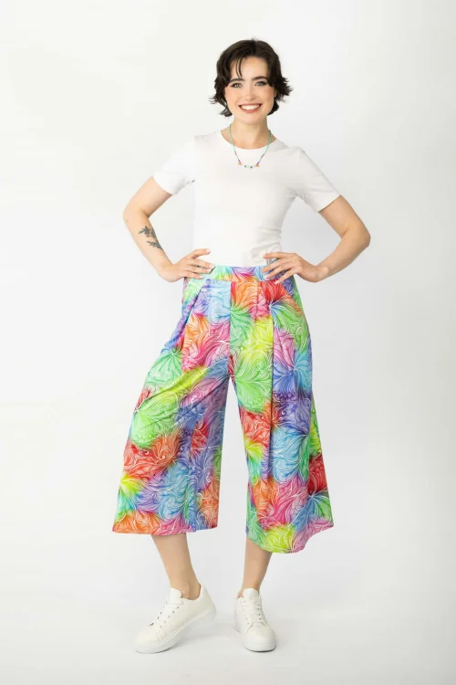 spodnie-wiskozowe-bermudy--BLOOM-white-vippi-design-5.jpg
