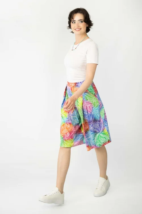 spodnie-wiskozowe-bermudy--BLOOM-white-vippi-design-4.jpg