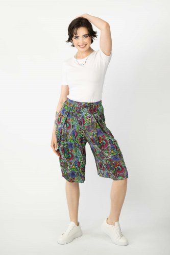 spodnie-wiskozowe--bermudy-FLORAL-white-vippi-design-6.jpg