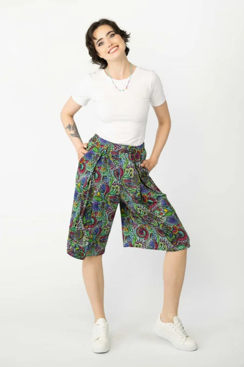 spodnie-wiskozowe--bermudy-FLORAL-white-vippi-design-7.jpg